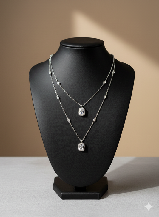 Classy Emerald Layer Necklace